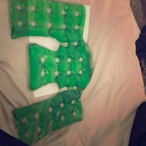 Reusable body warmer.